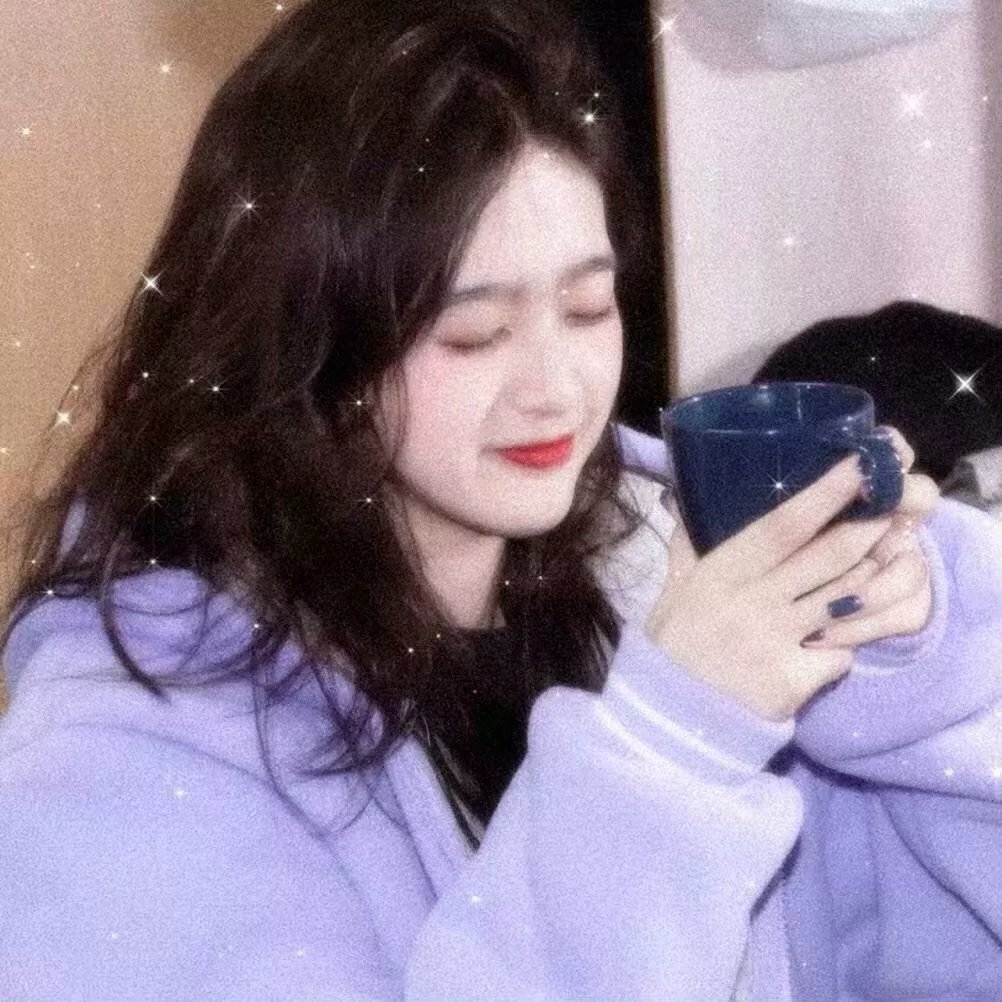 夜空总有最大密度的蓝色